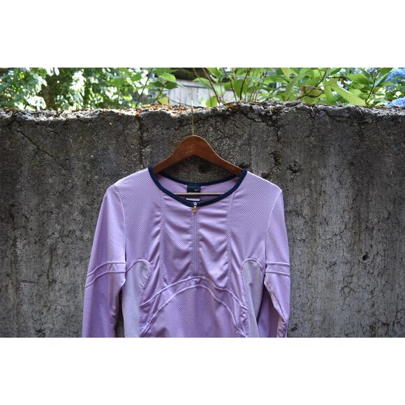 Nike Sphere Dry Lavender Long Sleeve Active Top – Women’s Size Small - Picture 3 of 5